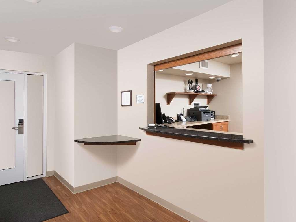 Extended Stay America Select Suites - Charleston - Ashley Phosphate Rd Hanahan Інтер'єр фото