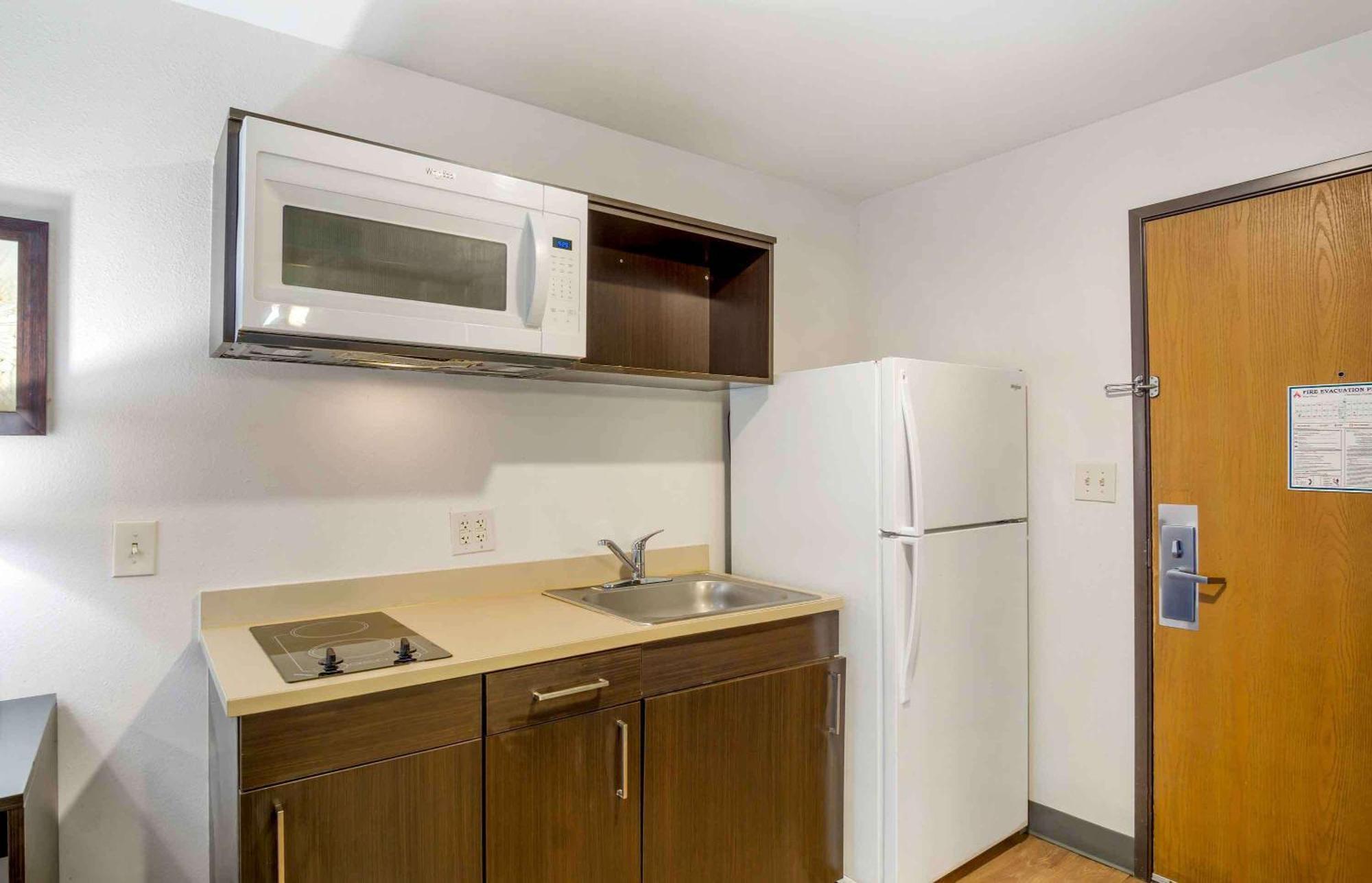Extended Stay America Select Suites - Charleston - Ashley Phosphate Rd Hanahan Екстер'єр фото
